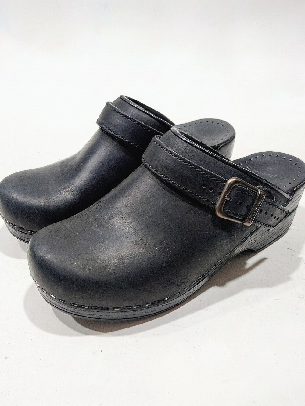 Dansko Ingrid Black Oiled Leather Swivel Strap Clog Mules Womens 36 EU 5.5-6 US
